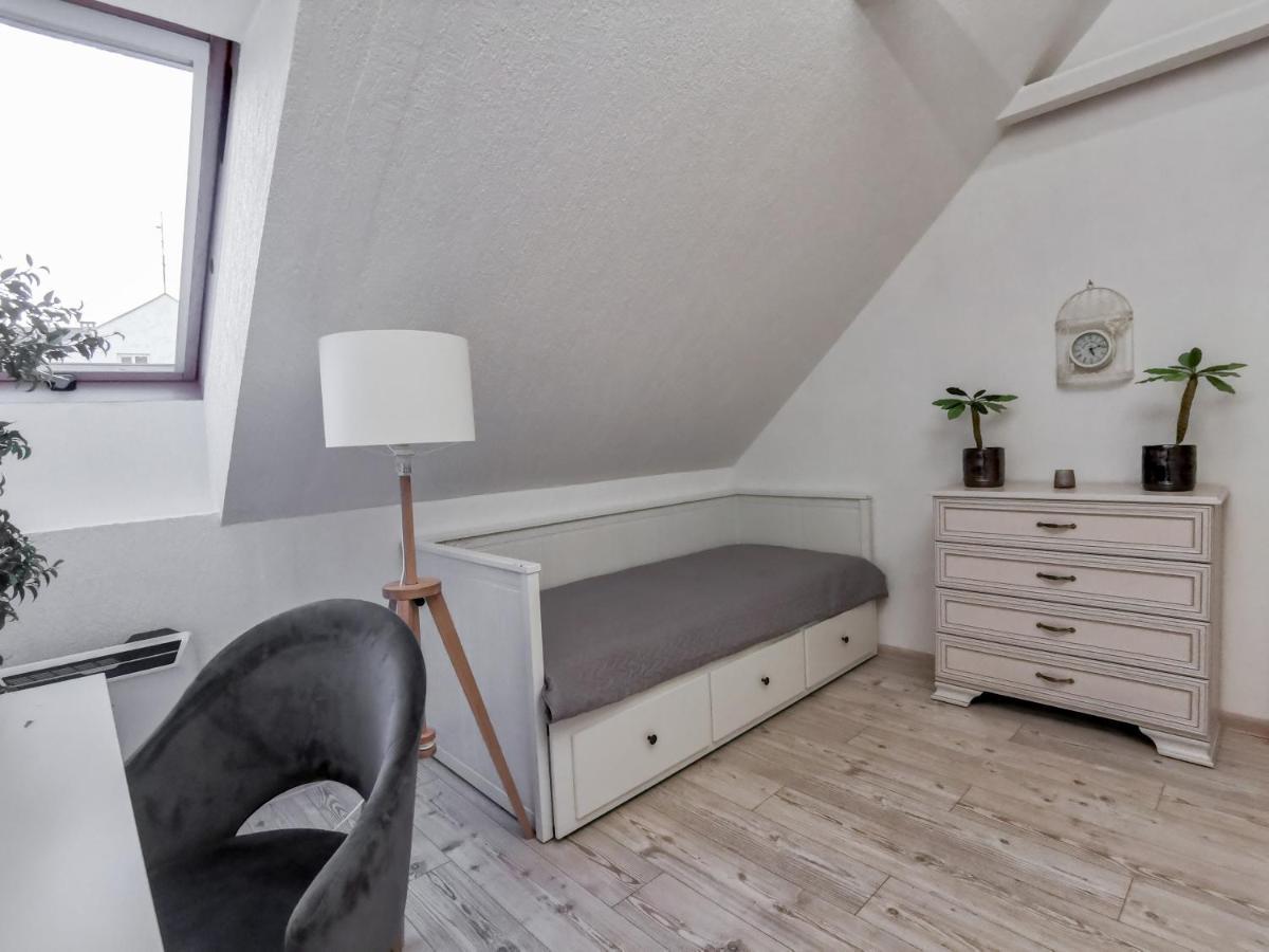 Old Town Bakery Aparthotel Marijampolė Eksteriør bilde