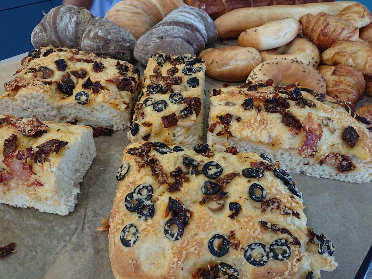 Old Town Bakery Aparthotel Marijampolė Eksteriør bilde